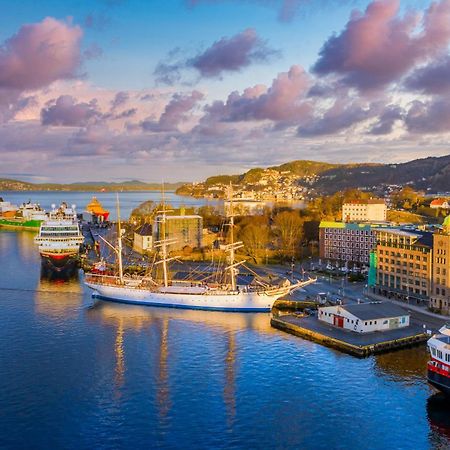 Central Seafront Apartments With Parking And Self Check-In! Bergen Exteriör bild